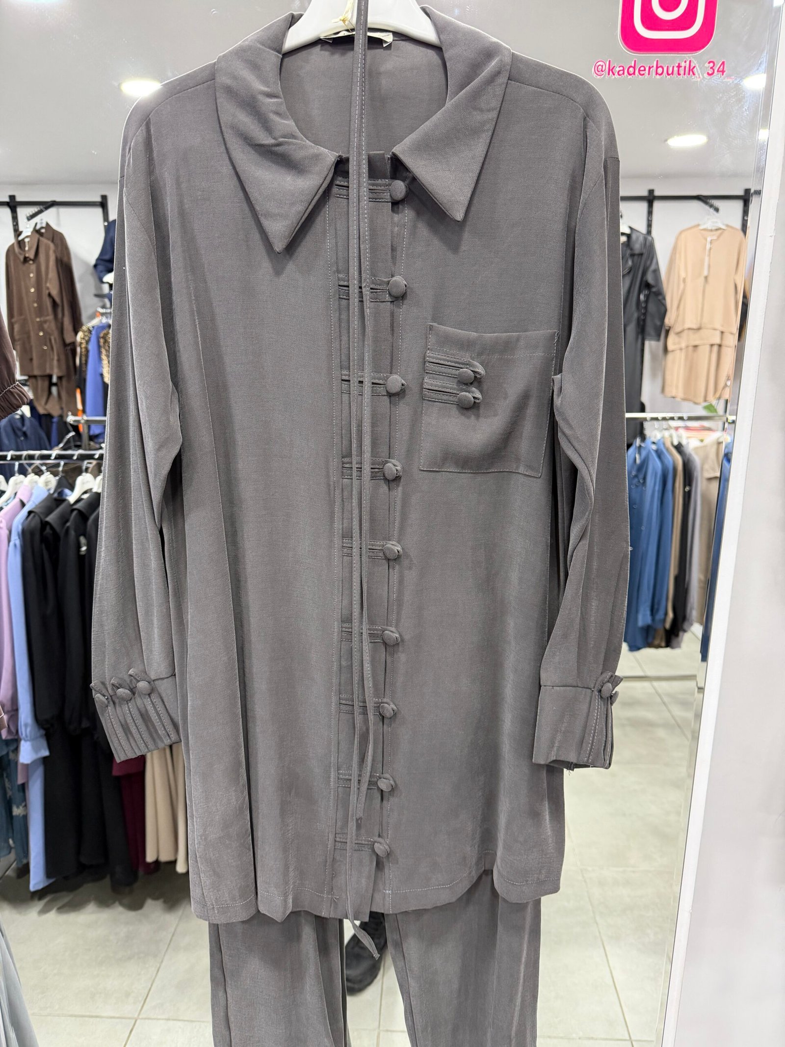 Tensel Cupra Düğme Detaylı Pantolonlu Takım - Görsel 6