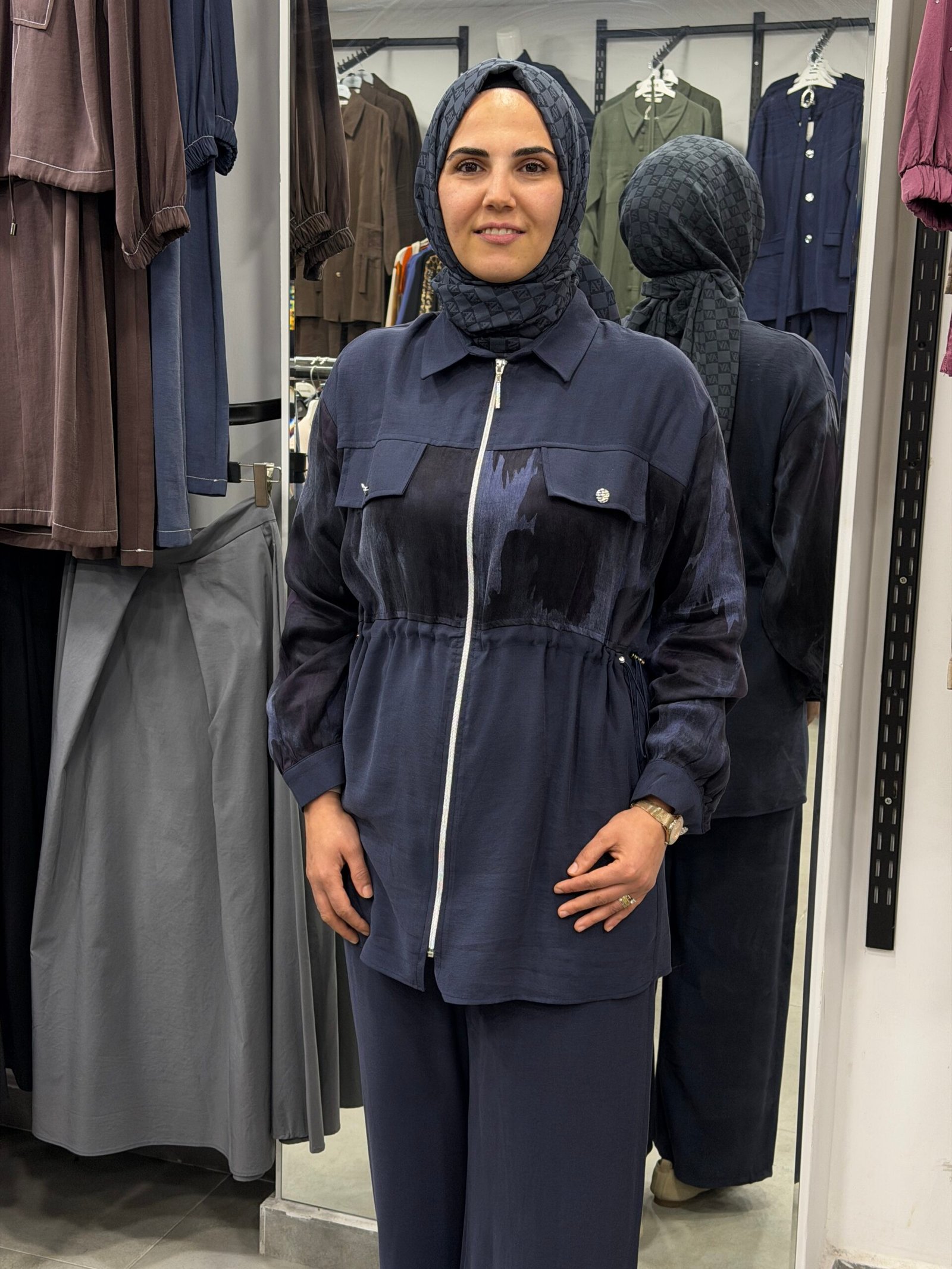 İpek ve Tensel Cupra Karışımılı Pantolonlu Takım - Görsel 7