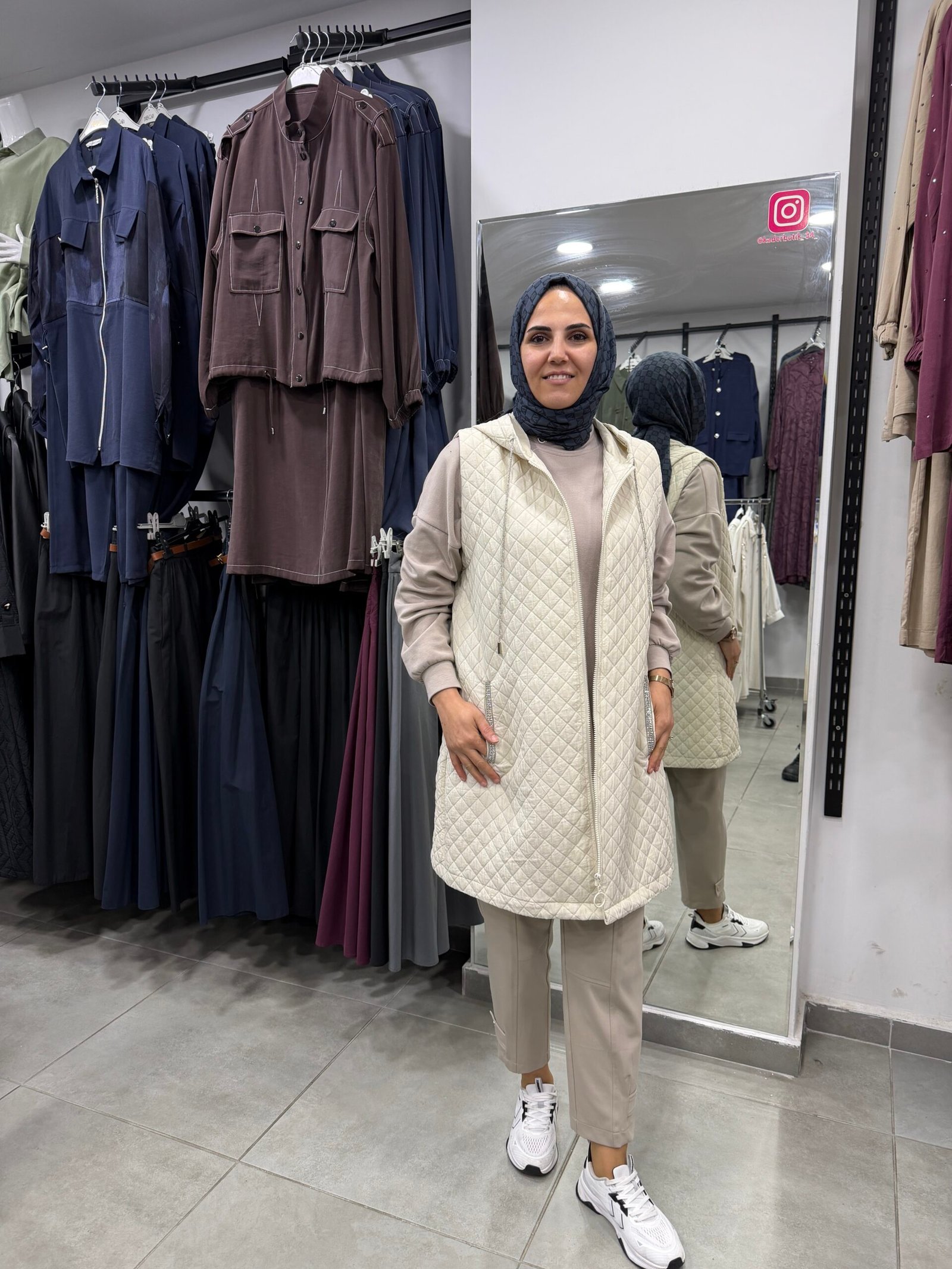 1. Sınıf Cep Taş Detaylı Kapitone