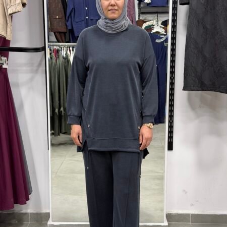 Yan Düğme Detaylı Pike Takım