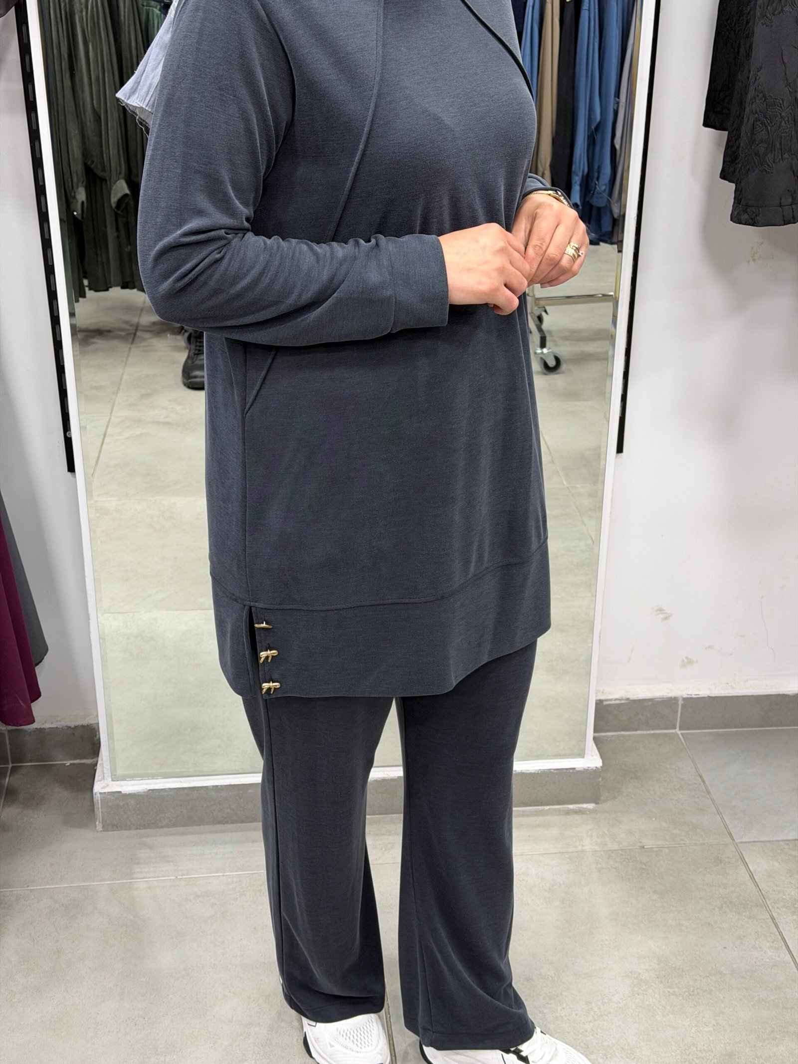 Düğme Detaylı Pike Takım - Görsel 3