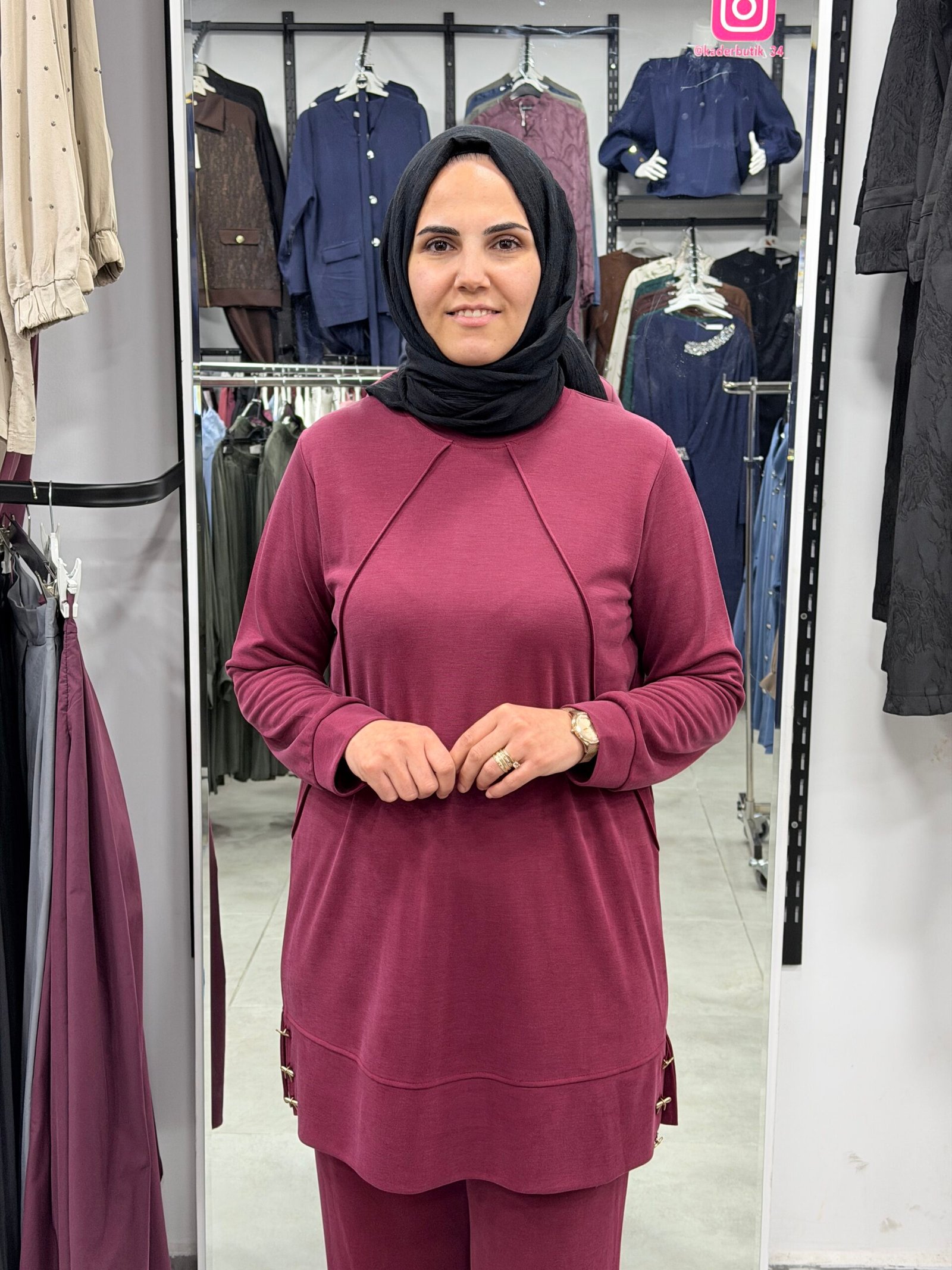 Düğme Detaylı Pike Takım